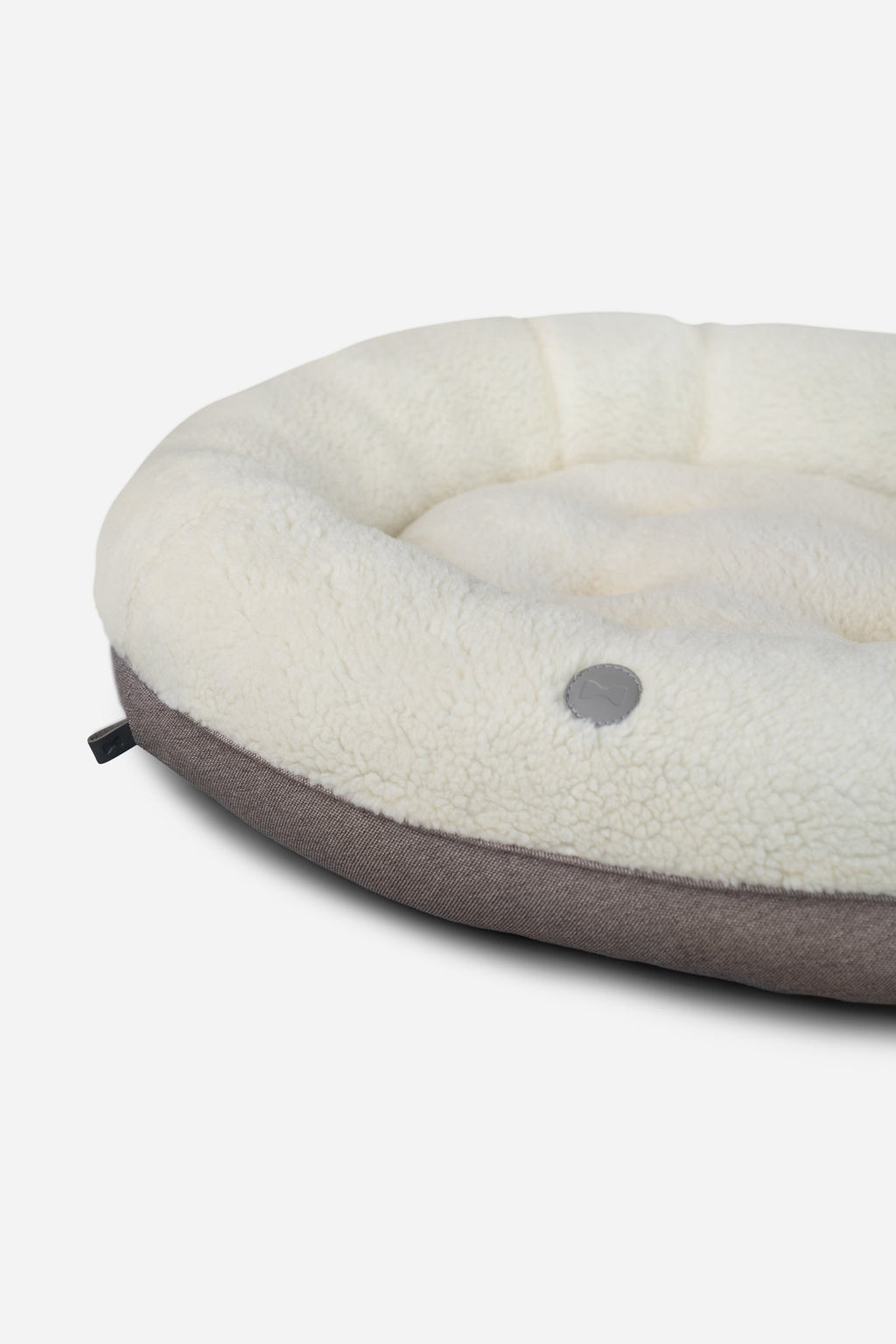 Chester & Lee | Furry Beige Donut Dog Bed