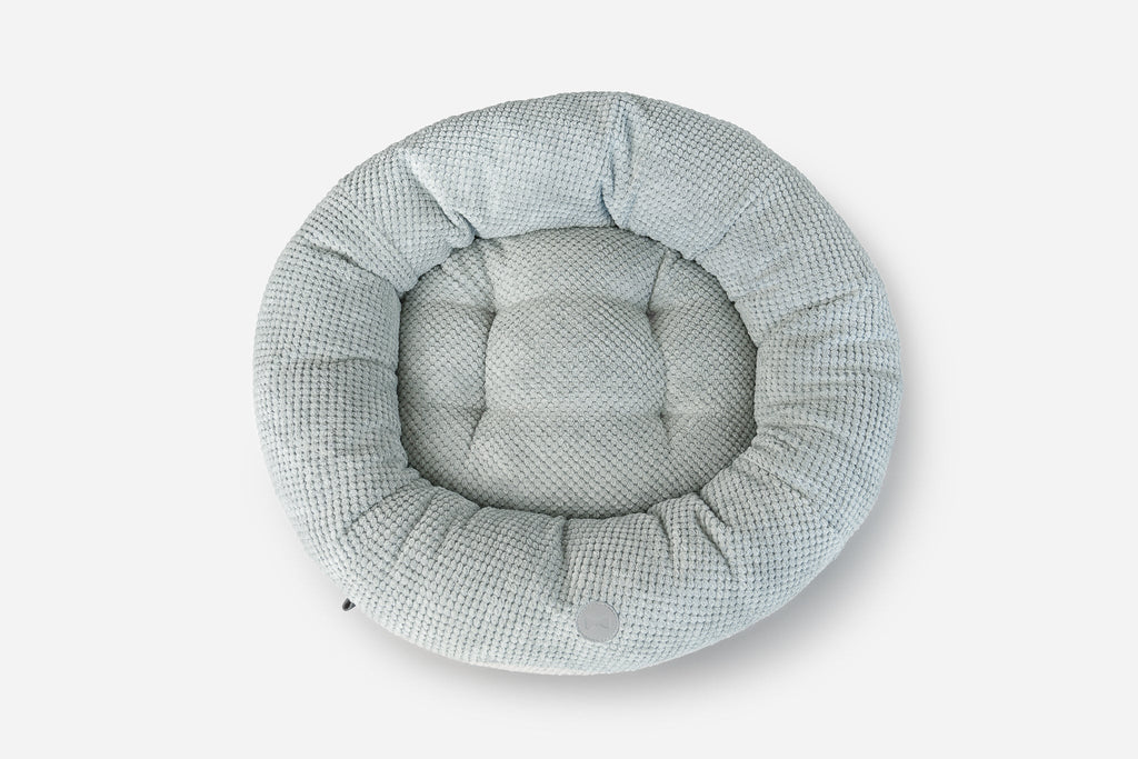 Chester & Lee | Moonlight Gray Donut Dog Bed
