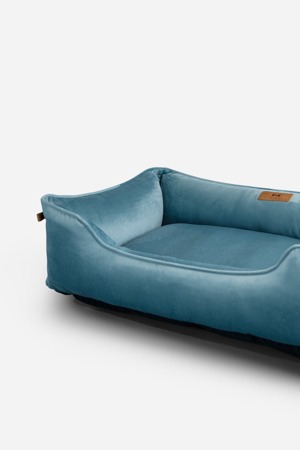 Chester & Lee | Vibrant Velvet Sleeper Dog Bed Tiffany