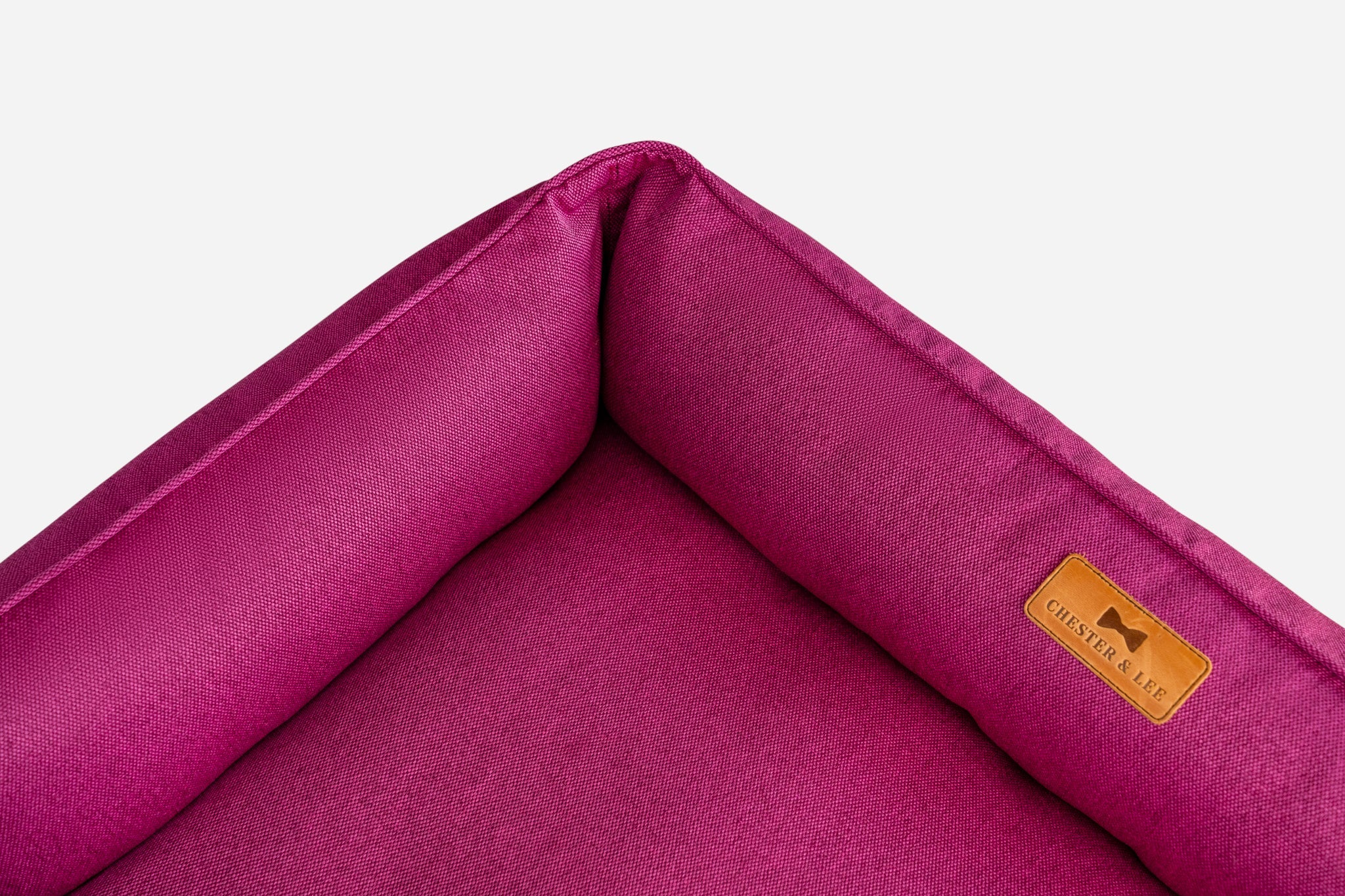 Chester & Lee | Cotton Sleeper Dog Bed Berry Pink